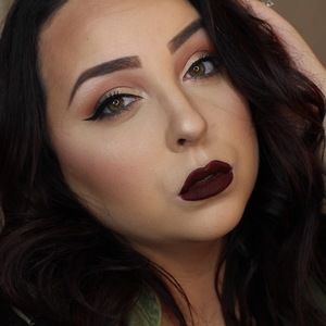 Meet your Posher, Shelbi